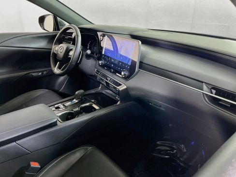 Used 2023 Lexus RX 350 Premium Plus w/ Accessory Package AWD/4WD image 29