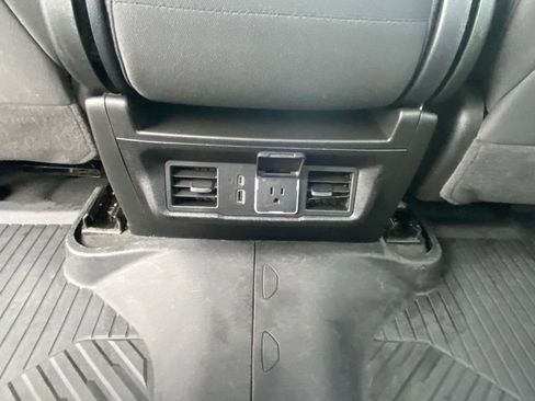 Used 2025 Chevrolet Silverado 2500 LT AWD/4WD image 24