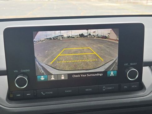 Used 2025 Honda Accord SE image 17