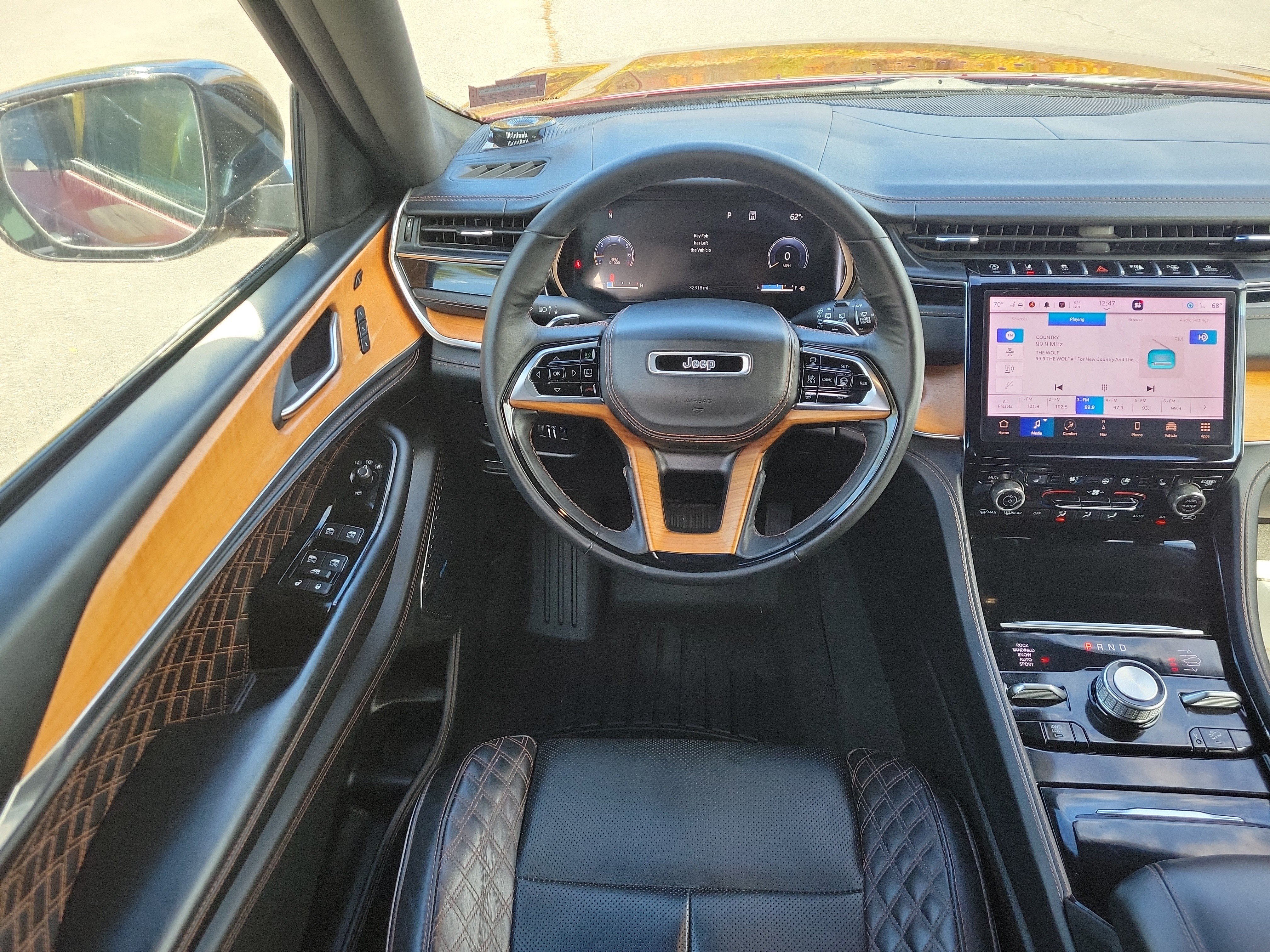 Used 2024 Jeep Grand Cherokee Summit AWD/4WD image 19