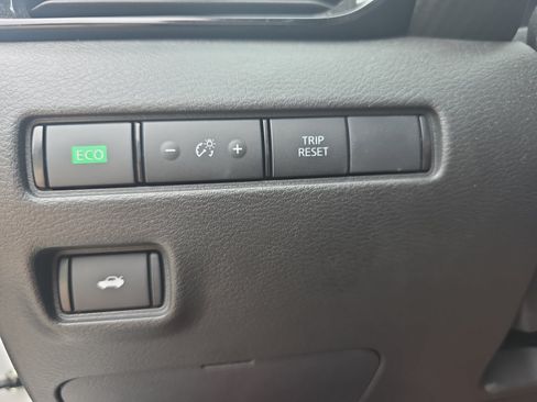 Used 2024 Nissan Sentra SV w/ All-Weather Package FWD image 25