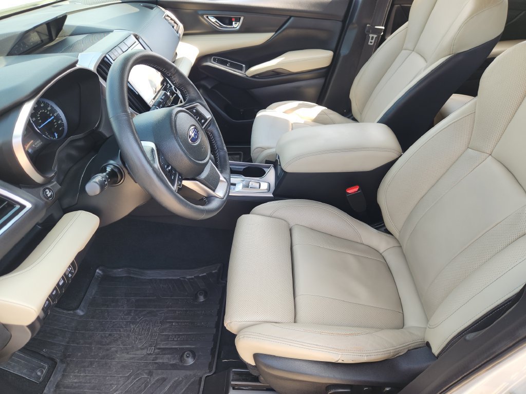 Used 2020 Subaru Ascent Limited w/ Technology Package AWD/4WD image 12