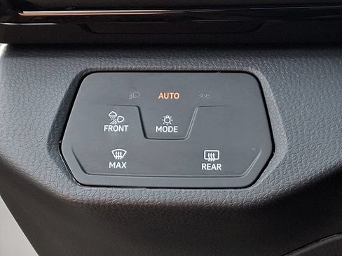 Certified 2025 Volkswagen ID.4 Pro S RWD image 20
