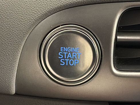 Used 2024 Hyundai Palisade SEL FWD image 18