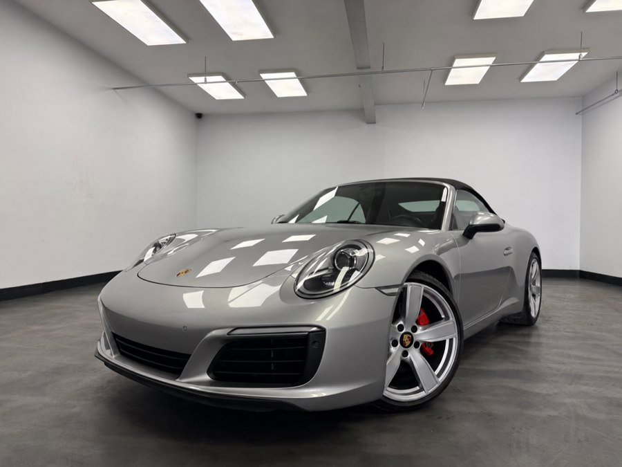 Used 2017 Porsche 911 UNAVAIL image 2