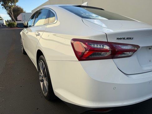 Used 2024 Chevrolet Malibu LT image 10