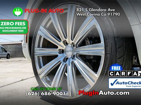 Used 2018 Bentley Bentayga AWD/4WD image 9