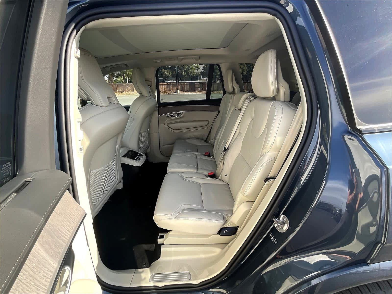 New 2026 Volvo XC90 B6 Ultra w/ Protection Package AWD/4WD image 12