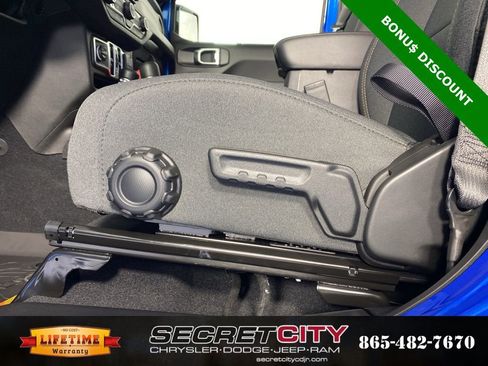 New 2026 Jeep Wrangler Unlimited Sport image 13