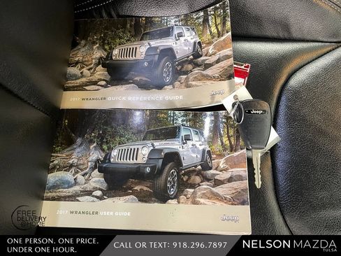 Used 2017 Jeep Wrangler Unlimited Rubicon image 46