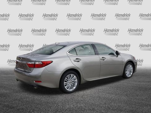 Used 2015 Lexus ES 350 image 9