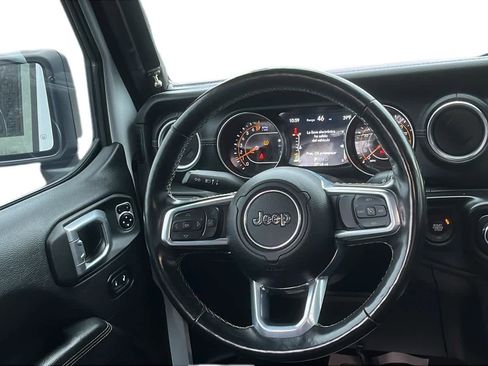 Certified 2021 Jeep Gladiator Overland w/ Dual Top Group image 27