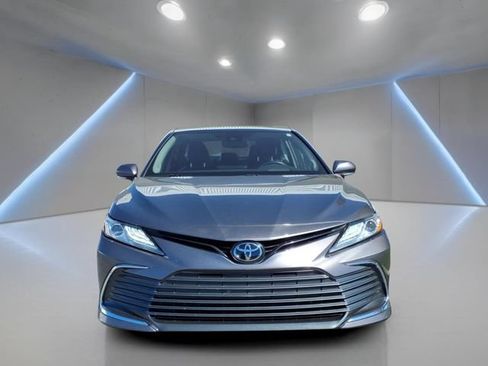 Certified 2023 Toyota Camry XLE FWD image 8