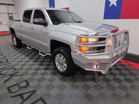 Used 2015 Chevrolet Silverado 2500 LTZ w/ Duramax Plus Package image 24