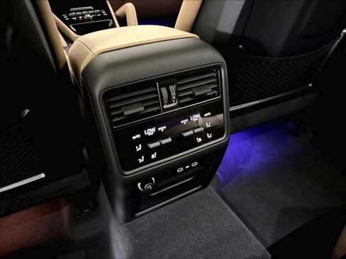 New 2026 Porsche Cayenne S AWD/4WD image 27