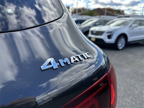 Used 2020 Mercedes-Benz GLC 300 GLC 300 image 47
