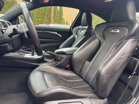 Used 2017 BMW M4 Coupe image 4