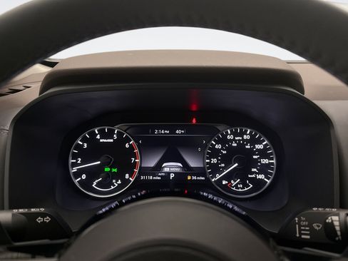 Used 2023 Nissan Rogue SV w/ SV Premium B Package image 13