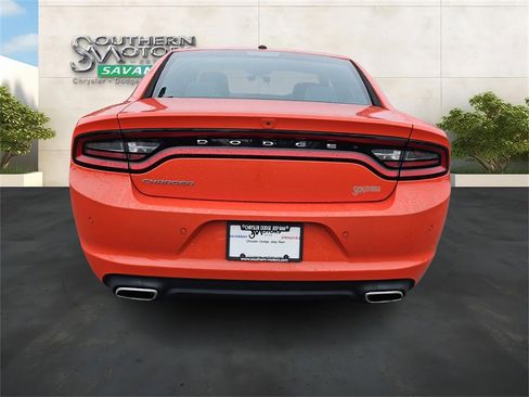 Used 2021 Dodge Charger SXT w/ Leather Interior Group image 4
