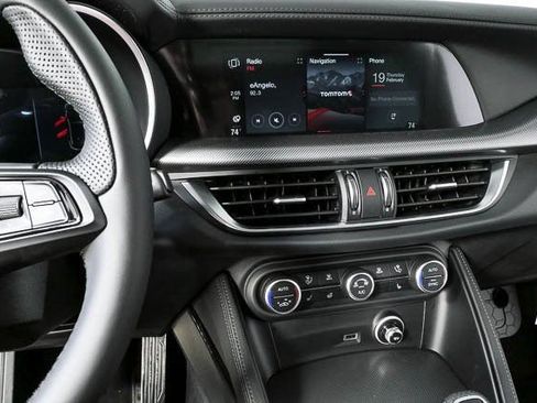 New 2026 Alfa Romeo Stelvio Sprint AWD/4WD image 14