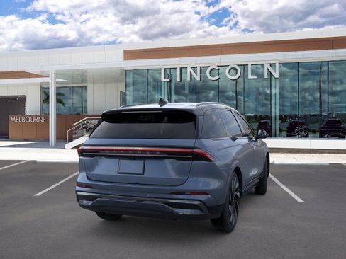 New 2026 Lincoln Nautilus Reserve AWD/4WD image 8