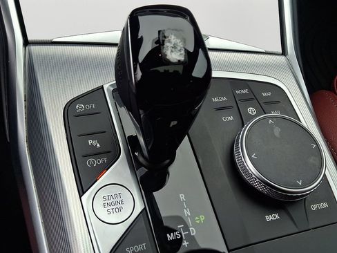 Certified 2022 BMW 330i xDrive Sedan w/ Premium Package 2 image 16