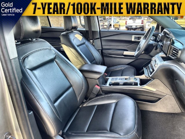 Used 2023 Ford Explorer XLT w/ Equipment Group 202A RWD image 34