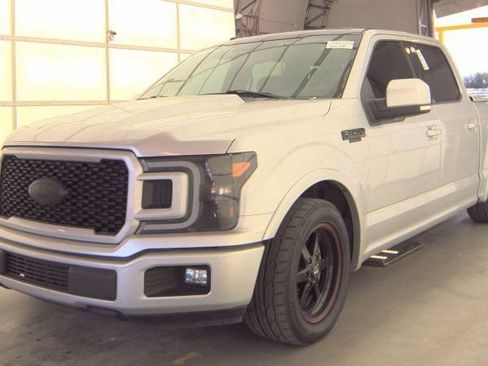 Used 2018 Ford F150 XLT w/ Equipment Group 302A Luxury RWD image 2