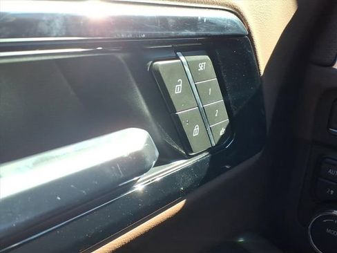 New 2026 Chevrolet Suburban High Country image 26