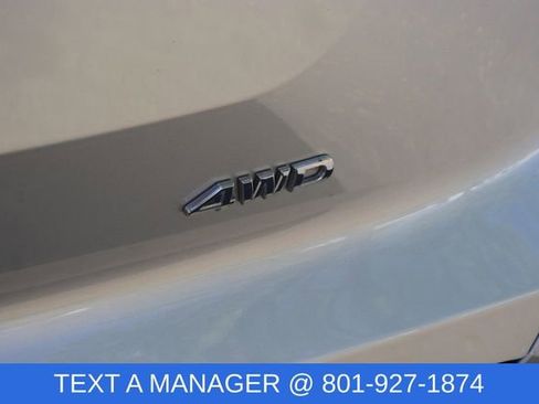 Used 2025 Nissan Pathfinder SV AWD/4WD image 8