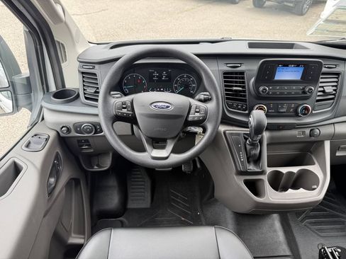 Used 2024 Ford Transit 150 Low Roof AWD w/ Exterior Upgrade Package image 5