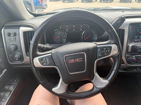 Used 2018 GMC Sierra 1500 SLE w/ SLE Value Package AWD/4WD image 21