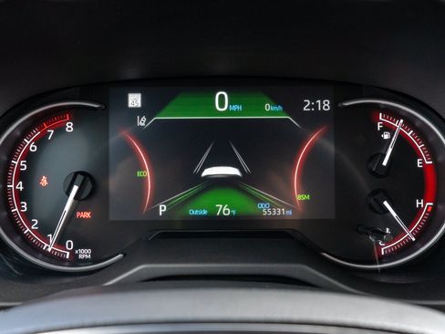 Used 2024 Toyota RAV4 XLE Premium FWD image 15