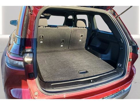 Used 2024 Jeep Grand Cherokee Laredo w/ Trailer Tow Package image 17