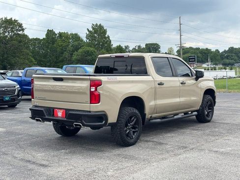 Used 2022 Chevrolet Silverado 1500 LT Trail Boss w/ LT Trail Boss Premium Package AWD/4WD image 5
