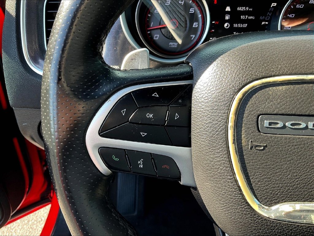 Used 2018 Dodge Charger R/T RWD image 9