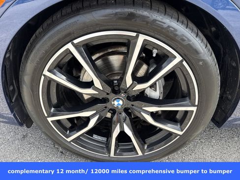 Used 2022 BMW X7 xDrive40i w/ M Sport Package AWD/4WD image 58