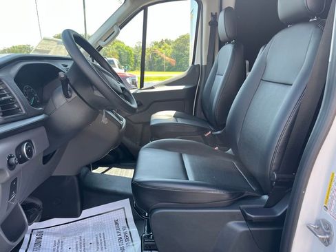 New 2025 Ford Transit 250 148 Medium Roof w/ Load Area Protection Package image 13