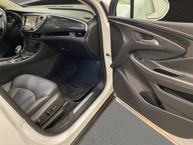 Used 2017 Buick Envision Essence FWD image 20