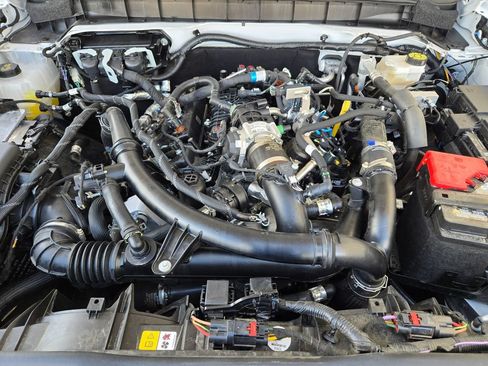 Used 2025 Ford Bronco Outer Banks w/ Sasquatch Package AWD/4WD image 36