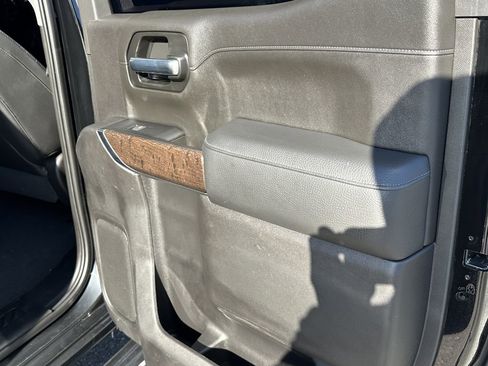 Used 2021 GMC Sierra 1500 Denali w/ Denali Premium Package image 19