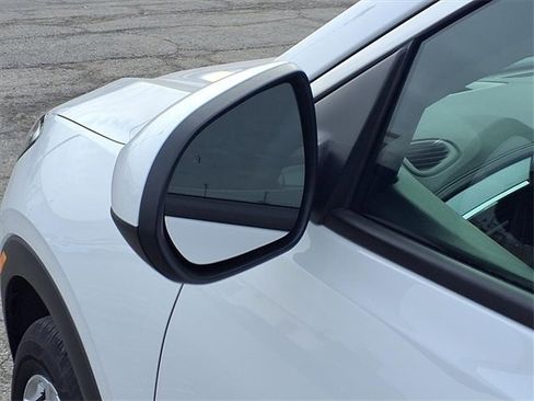 Used 2025 Buick Encore GX Preferred image 42