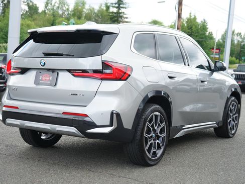 Used 2024 BMW X1 xDrive28i w/ Premium Package AWD/4WD image 5
