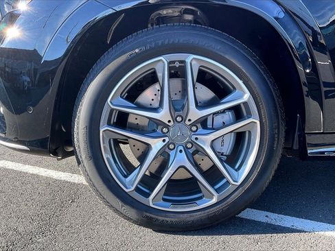 New 2026 Mercedes-Benz GLE 53 AMG 4MATIC Coupe image 11