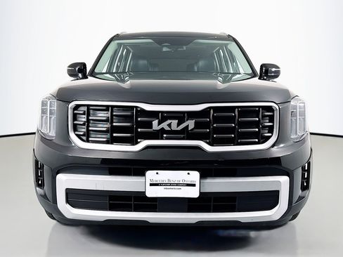 Used 2024 Kia Telluride S w/ S Sunroof Package image 2