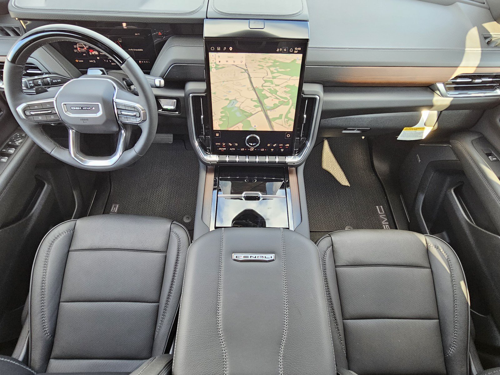 New 2027 GMC Yukon Denali w/ Denali Reserve Package AWD/4WD image 19
