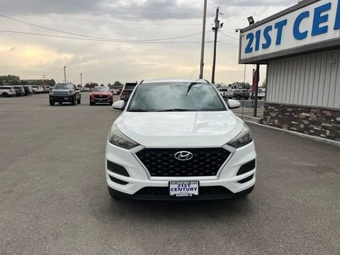 Used 2019 Hyundai Tucson SE FWD image 2