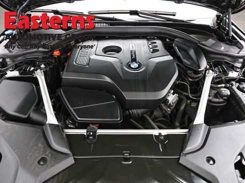 Used 2019 BMW 530i xDrive w/ Convenience Package AWD/4WD image 7