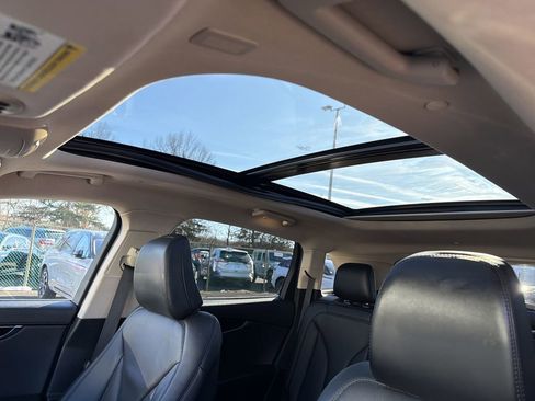 Certified 2022 Lincoln Nautilus Reserve w/ Luxury Package image 28