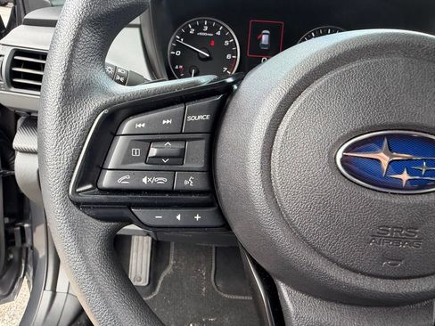 Used 2025 Subaru Crosstrek 2.5i Premium AWD/4WD image 25